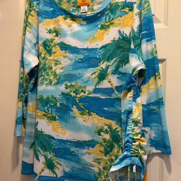 New: Ruby Rd. Blue and Yellow Patterned Top - Picture 6 of 7